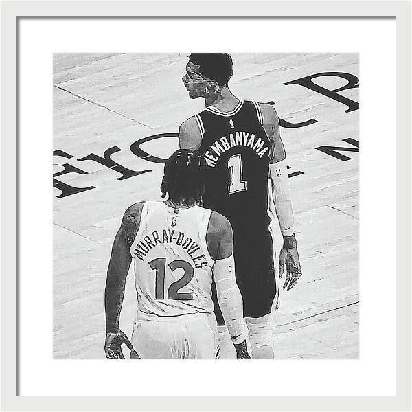 Wemby on the Court - Framed Print