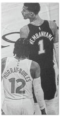 Wemby on the Court - Beach Towel